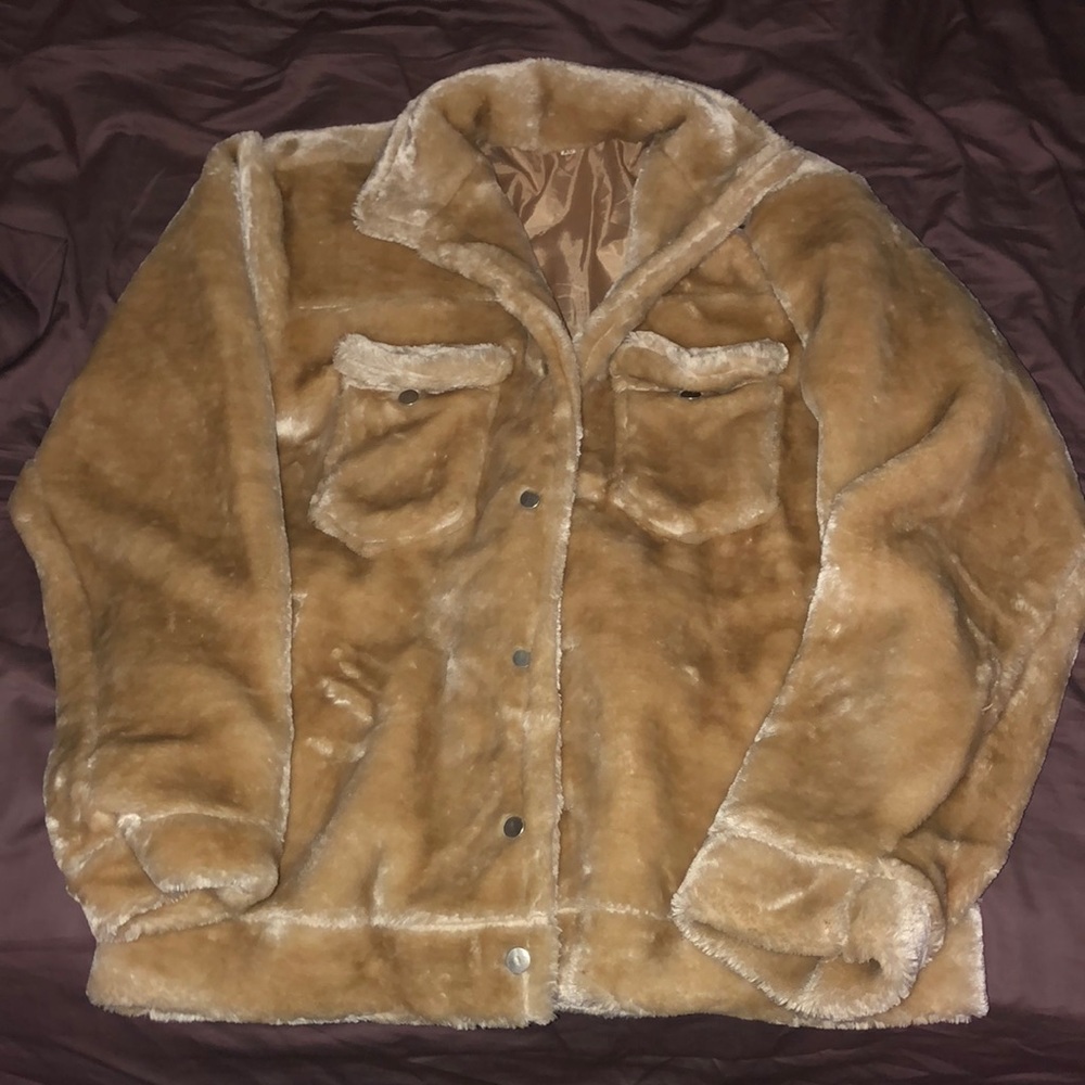 Oversized Gold fur coat